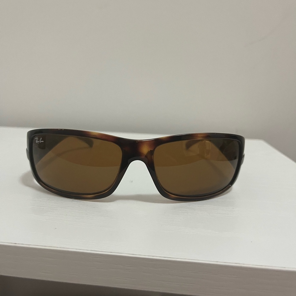 Vintage Tortoise Shell Ray-Ban Sunglasses - Picture 8 of 10
